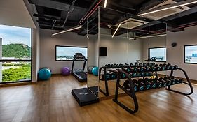 Holiday Inn Express Cartagena Manga By Ihg